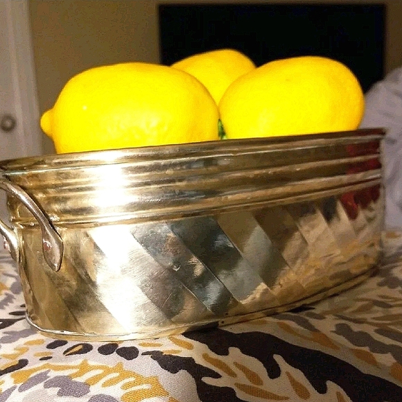 Vtg brass vase holder - Picture 3 of 12